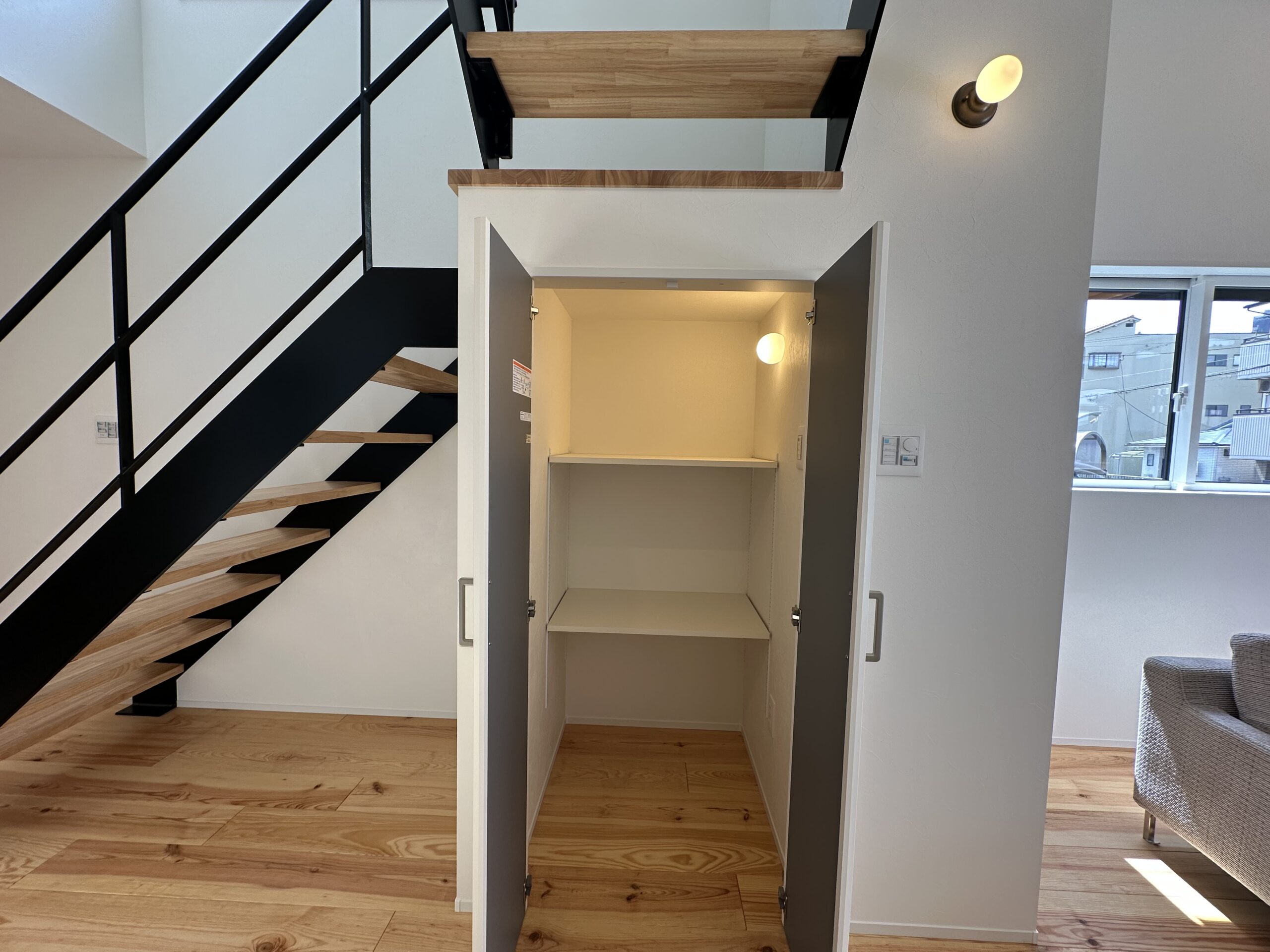 災害の備蓄収納を考える　高性能住宅を建てるSEEDHOME